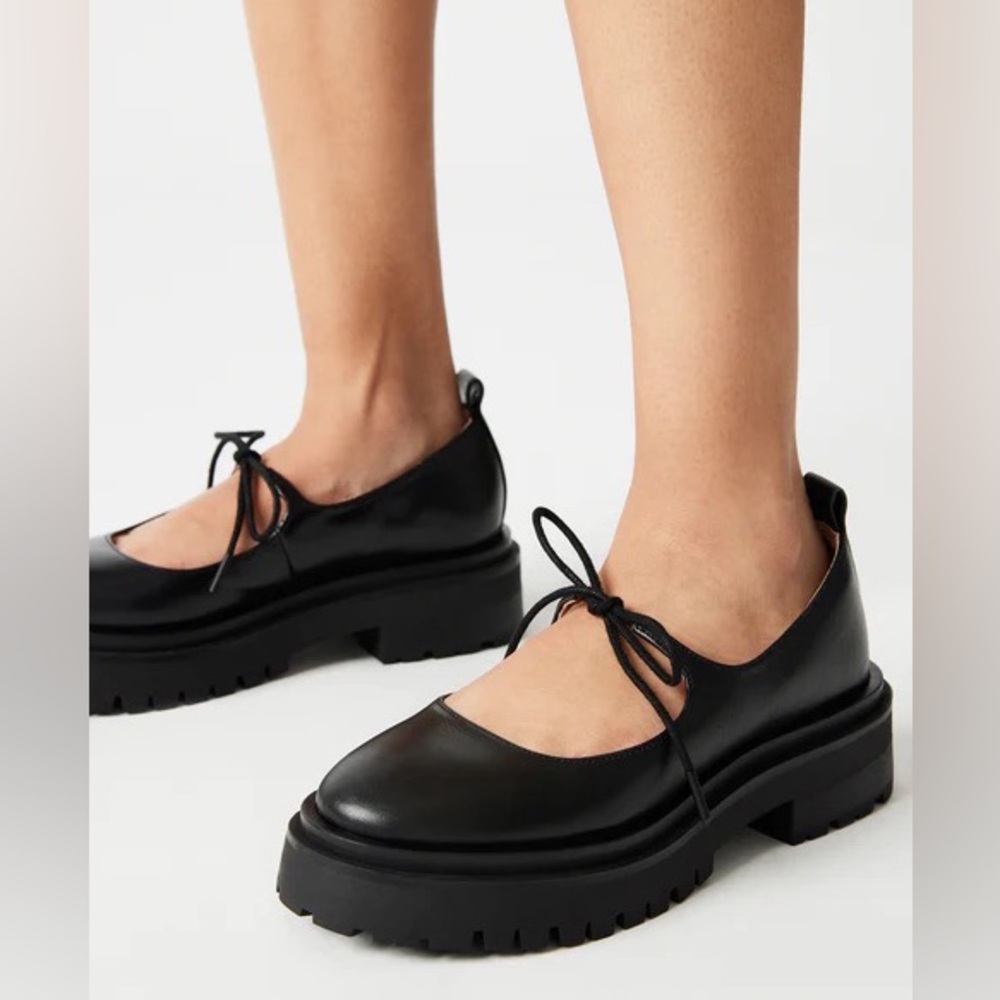 Steve Madden Mary Jane Tie Loafers